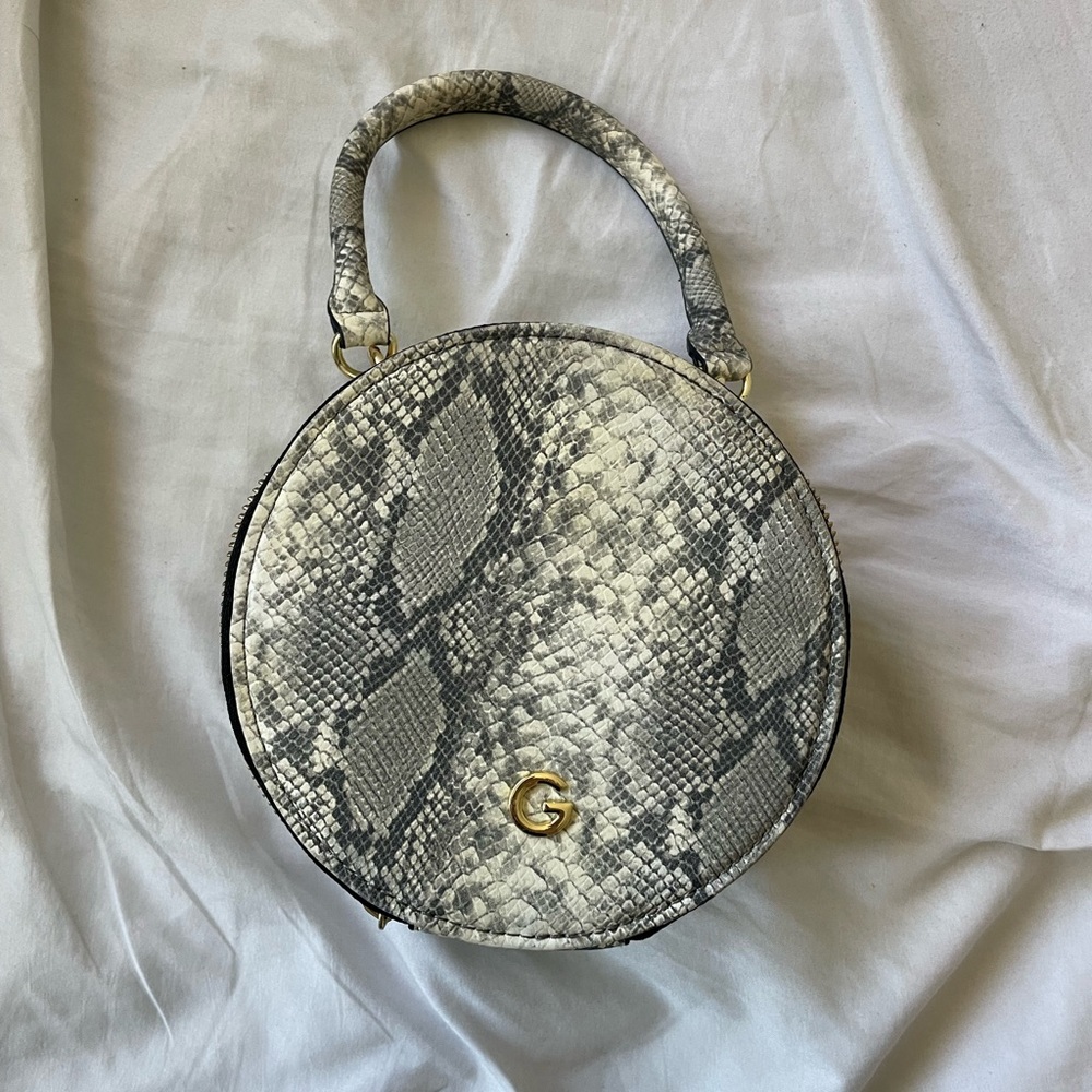 Guess Bag
